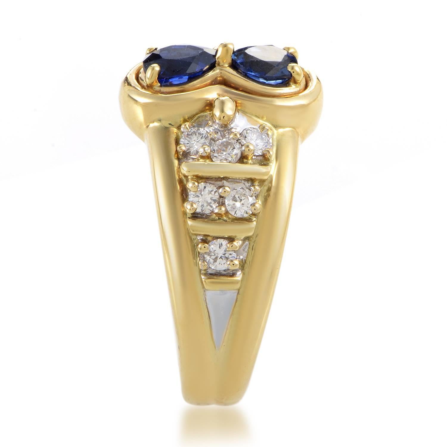 Graff Sapphire Diamond Gold Ring In Excellent Condition In Southampton, PA