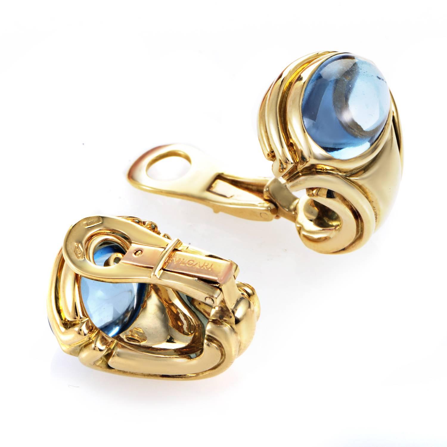 The magnificent reflective surface and splendid nuance of astonishing aquamarine stones create a fabulous sight in these gorgeous 18K yellow gold earrings from Bulgari that exude sophistication and taste.
Included Items: Manufacturer's Box