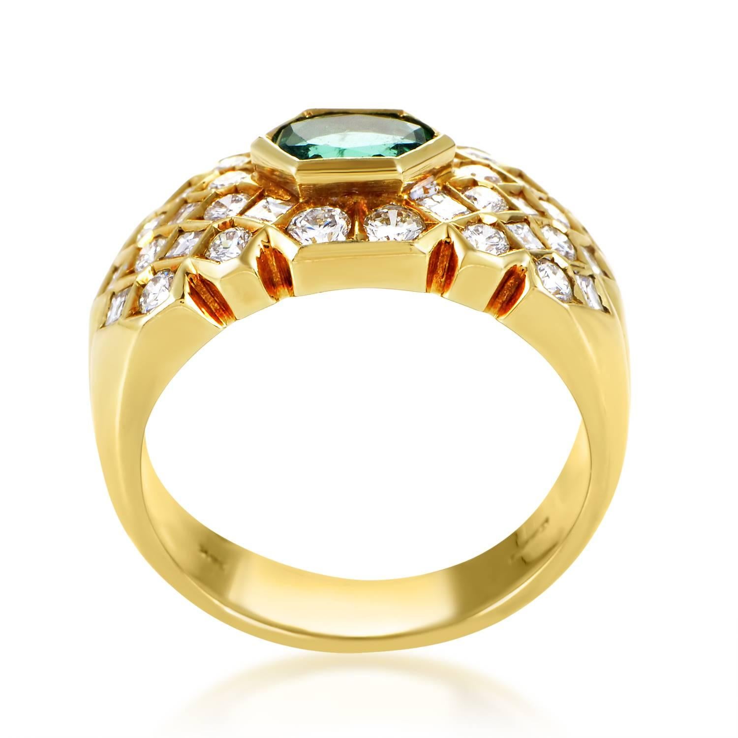 This lavish design from Fred of Paris is perfect for a lady who loves elegance. The ring is made of 18K yellow gold, and is set with 1.30ct of sparkling white diamonds. Lastly, the ring's main attraction is a 1ct emerald main stone.
Ring Size: 5.5