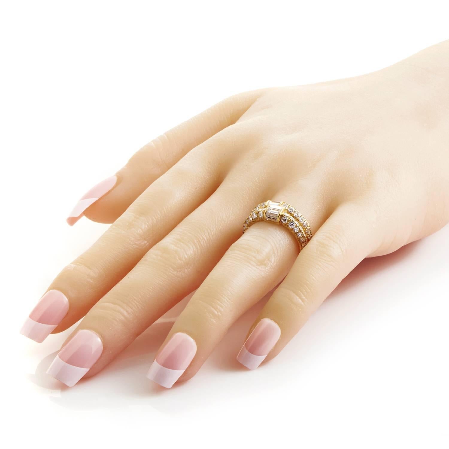 Women's Van Cleef & Arpels Diamonds Gold Split Band Ring