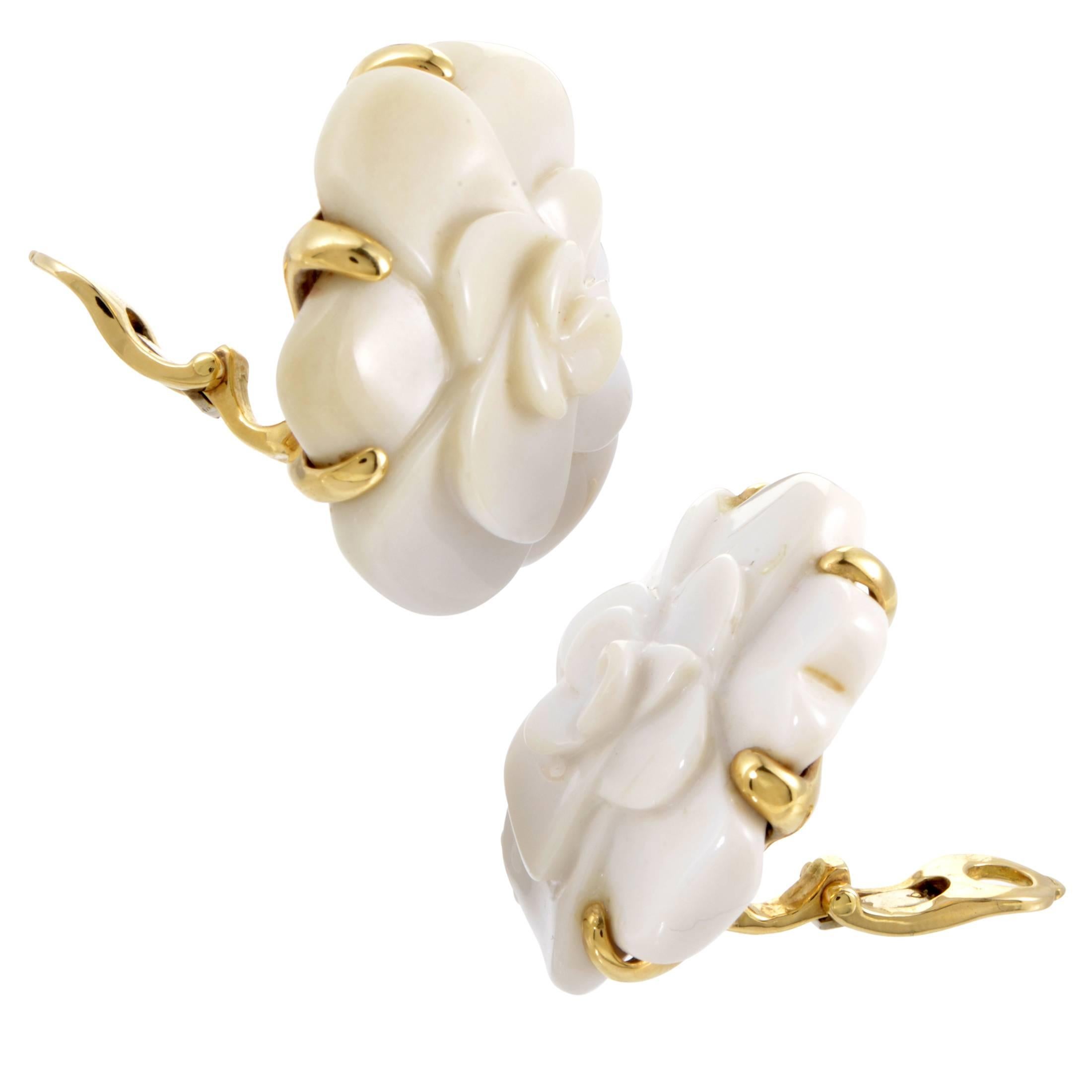 Chanel Camélia Large Yellow Gold White Agate Clip-on Earrings In Excellent Condition In Southampton, PA