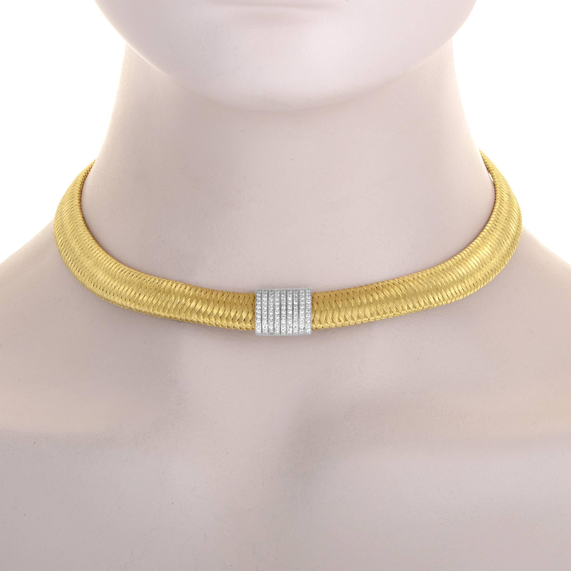 Exceptional weaved texture of prestigious 18K yellow gold is revealed upon a closer look at this glamorous necklace from Roberto Coin which is also embellished with resplendent diamonds weighing in total 0.50ct upon the complementing 18K white gold