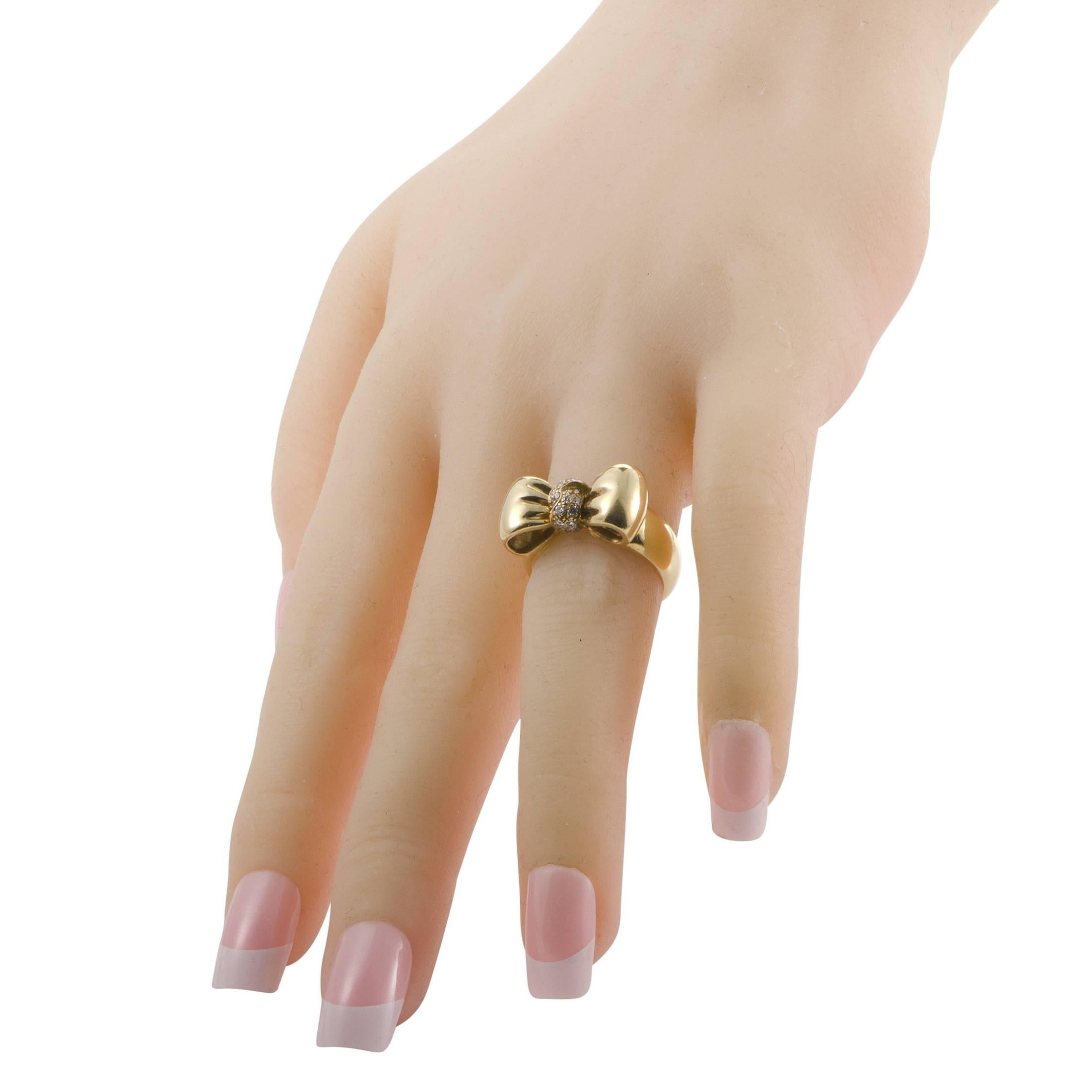 bow gold ring