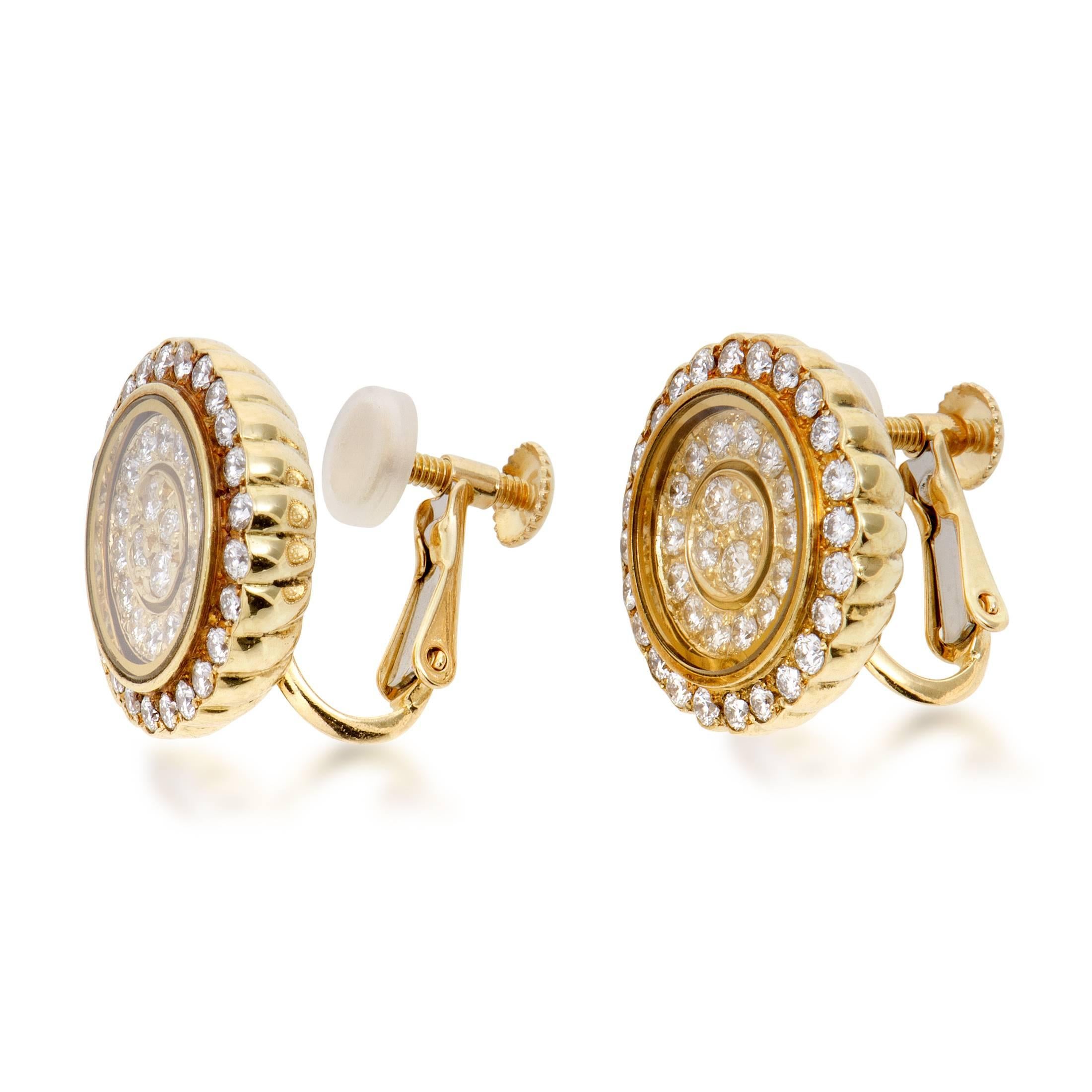 Waltham Diamond Yellow Gold Screw Back Earrings In Excellent Condition In Southampton, PA