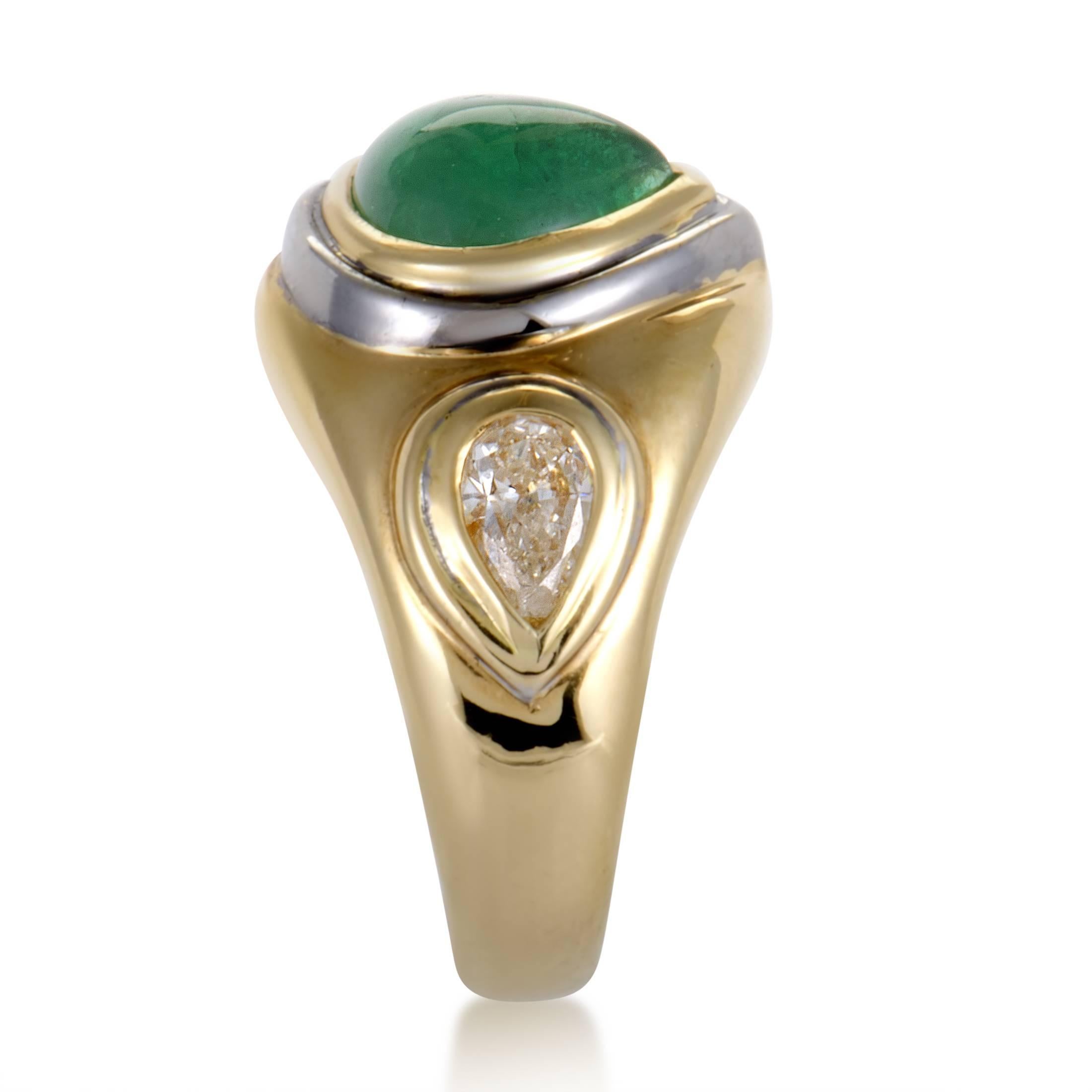 Emerald Diamond Yellow and White Gold Ring In Excellent Condition In Southampton, PA