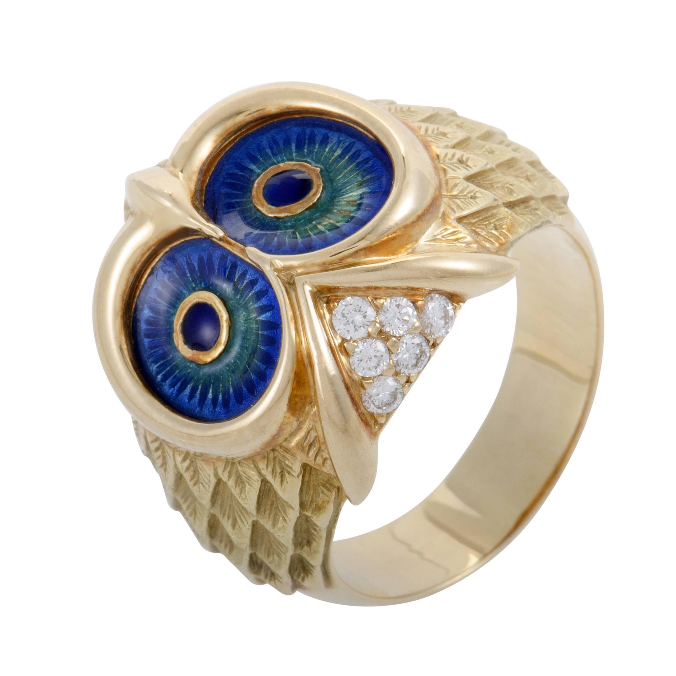 Exquisite enamel produces a mesmerizing sight in this amazing 18K yellow gold ring by brilliantly depicting an owl's piercing eyes while complemented by lustrous diamond for an enchanting overall appearance.
Ring Size: 7.5
Band Thickness: 7mm
Ring