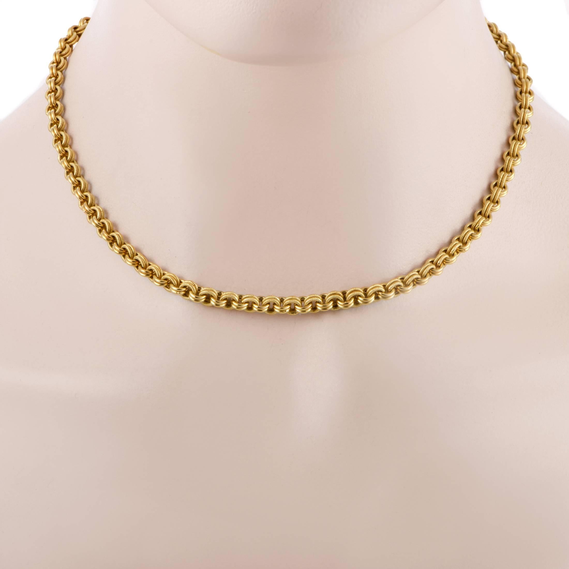 Elegantly simple, gracefully slim and delightfully supple, this stunning necklace from Tiffany & Co. is an item of immense quality and aesthetic appeal, made entirely of radiant 18K yellow gold entwined in an intricate pattern.
Included Items: