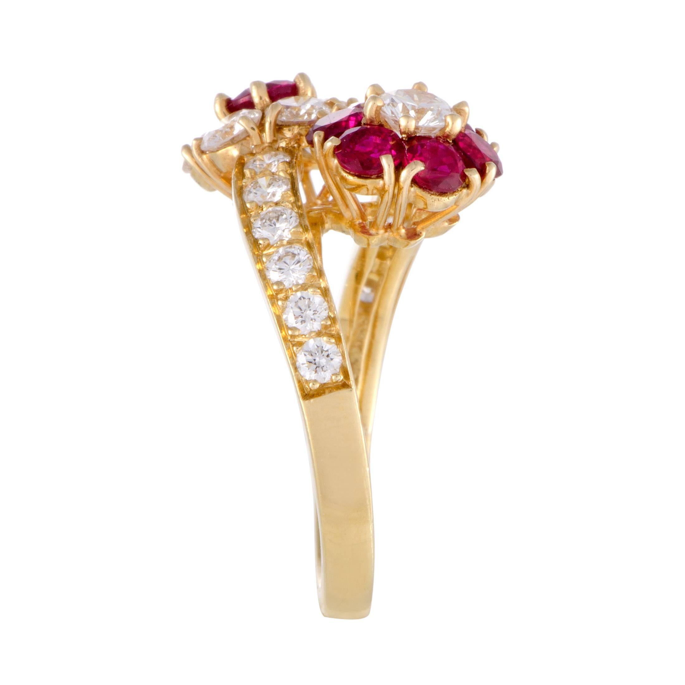 Van Cleef & Arpels Diamond and Ruby Flowers Yellow Gold Ring In Excellent Condition In Southampton, PA