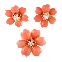 Van Cleef & Arpels Rose De Noël Coral Diamond Gold Earring Brooch Set