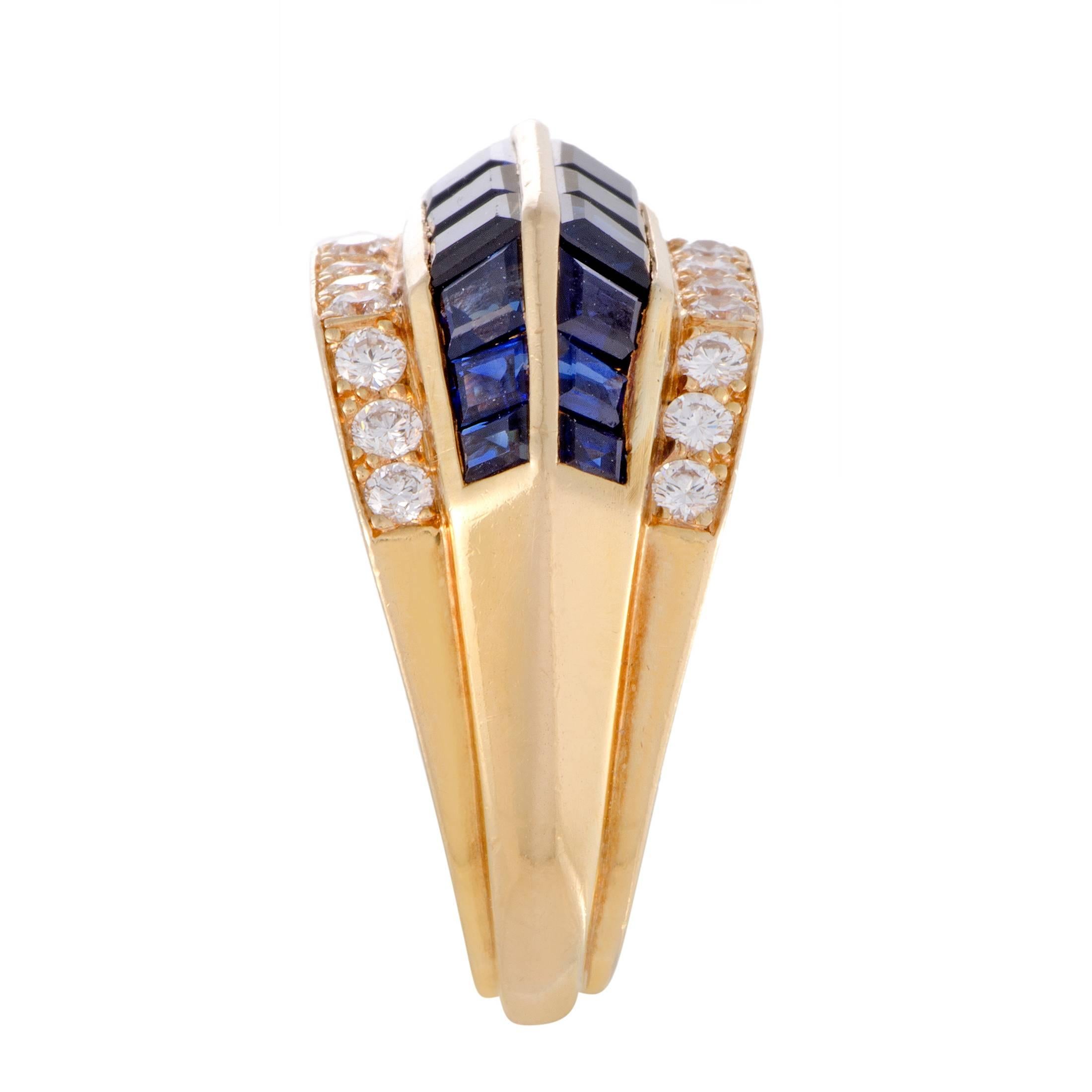 Oscar Heyman Diamond and Sapphire Gold Ring In Excellent Condition In Southampton, PA