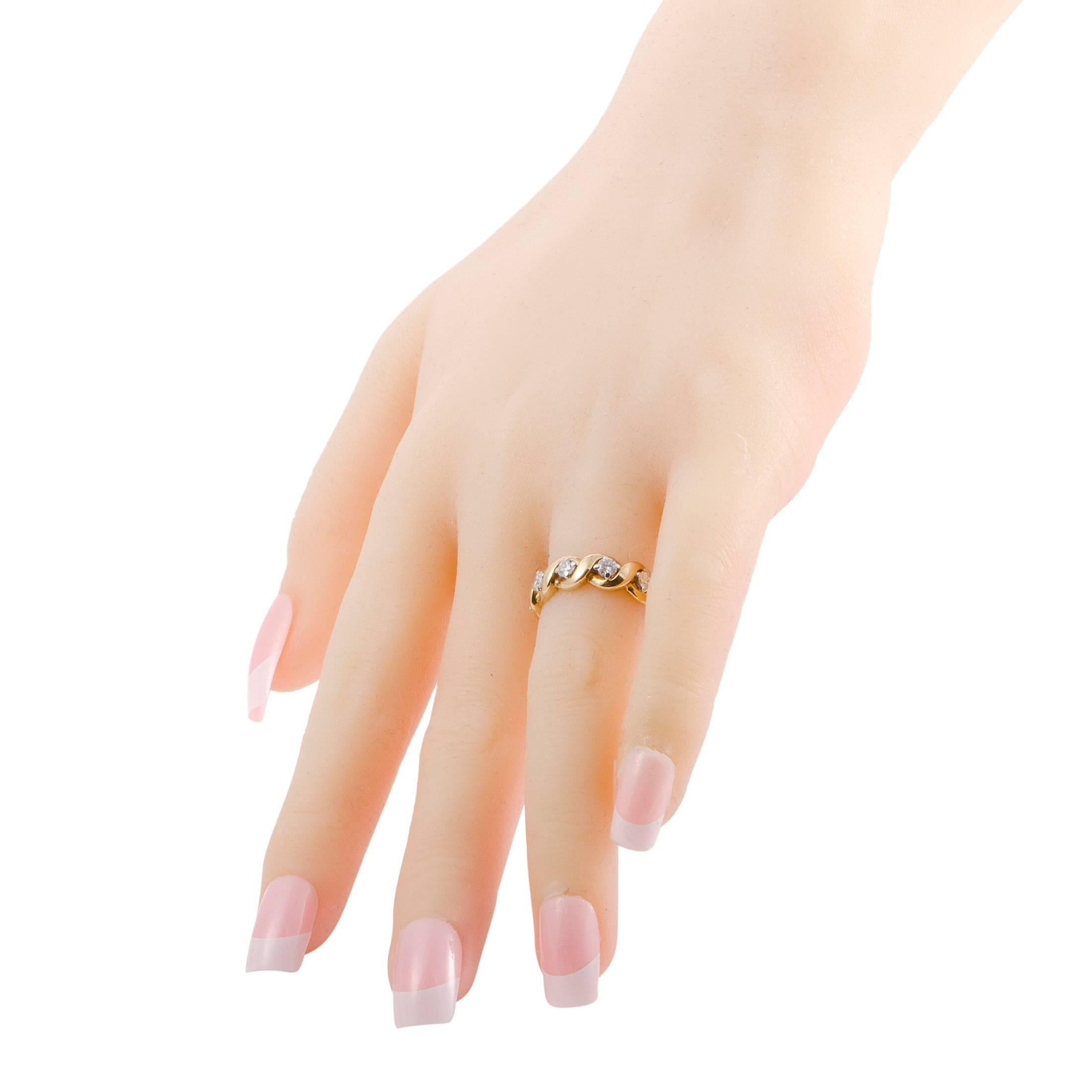 Women's Oscar Heyman Diamond and Yellow Gold Eternity Band Ring