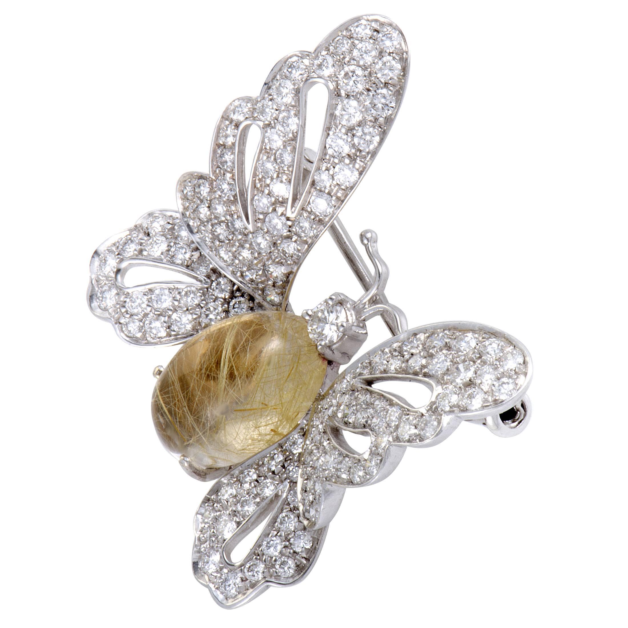 Depicting a graceful butterfly in a magnificently luxurious manner, this outstanding Chantecler brooch boasts attractive fashionable appeal. The brooch is made of 18K white gold and it is paved with 2.23 carats of glistening diamonds, also featuring