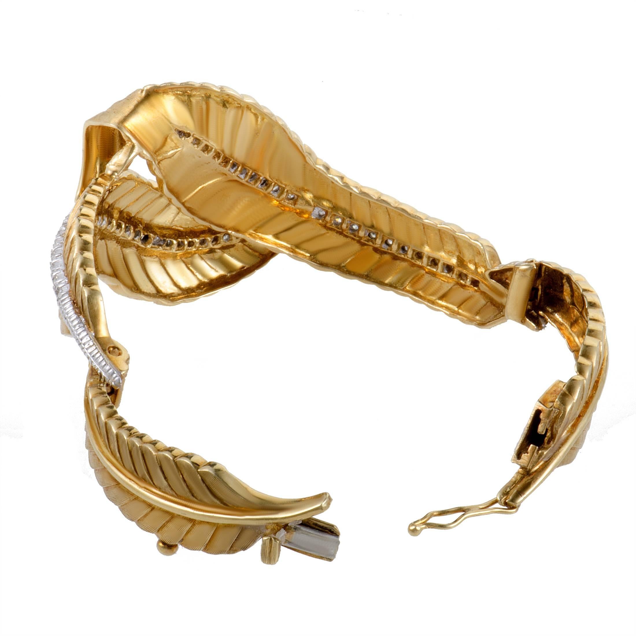 Diamond Gold Leaf Bangle Bracelet In Excellent Condition In Southampton, PA