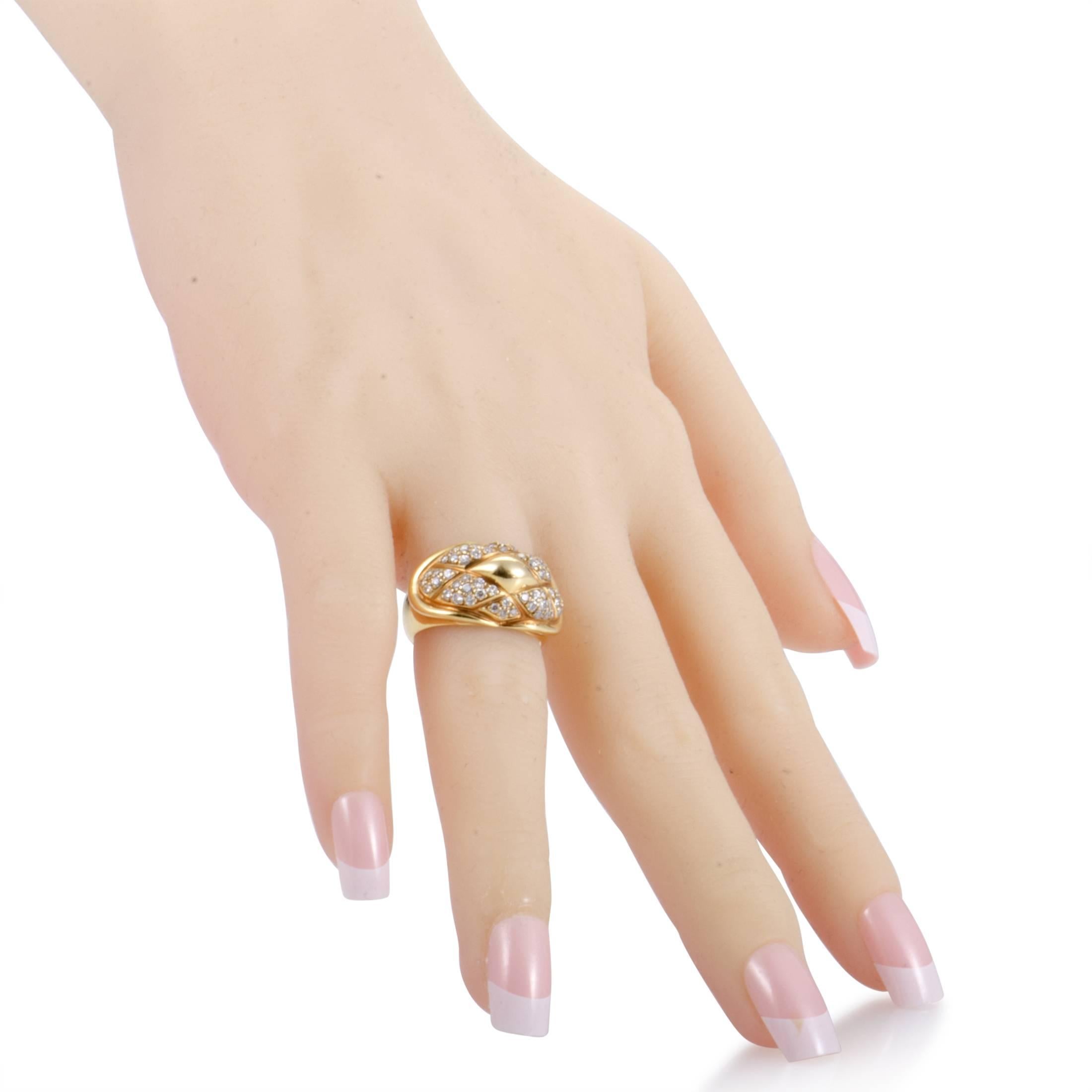 Women's Chaumet Yellow Gold Diamond Pave Quilted Ring