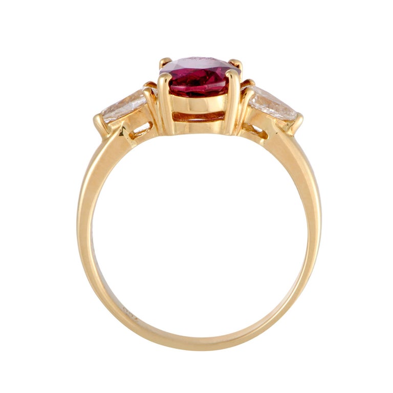 Diamond and Ruby Solitaire Yellow Gold Ring at 1stdibs