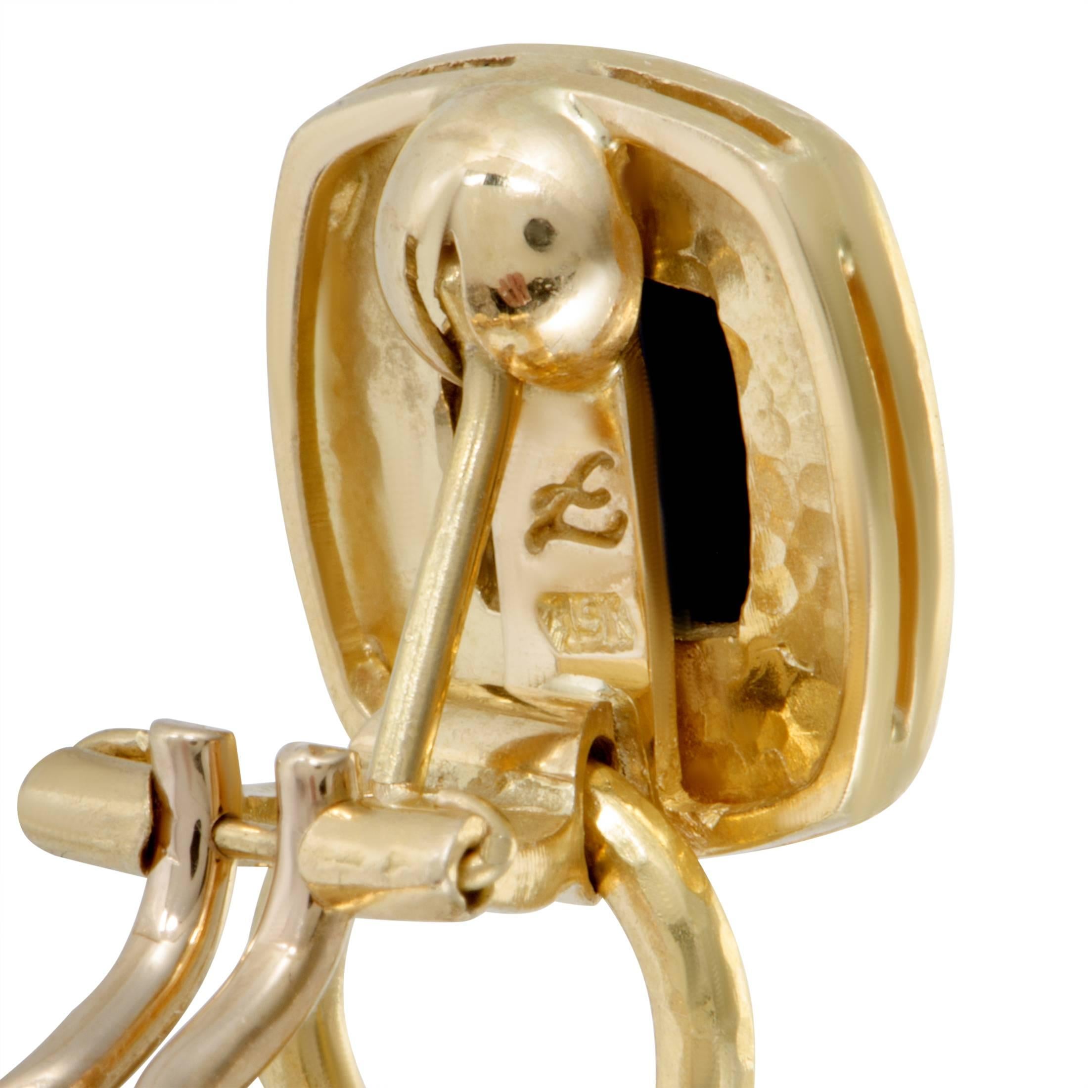 Women's Elizabeth Locke Onyx Intaglio Yellow Gold Dangling Clip-On Earrings