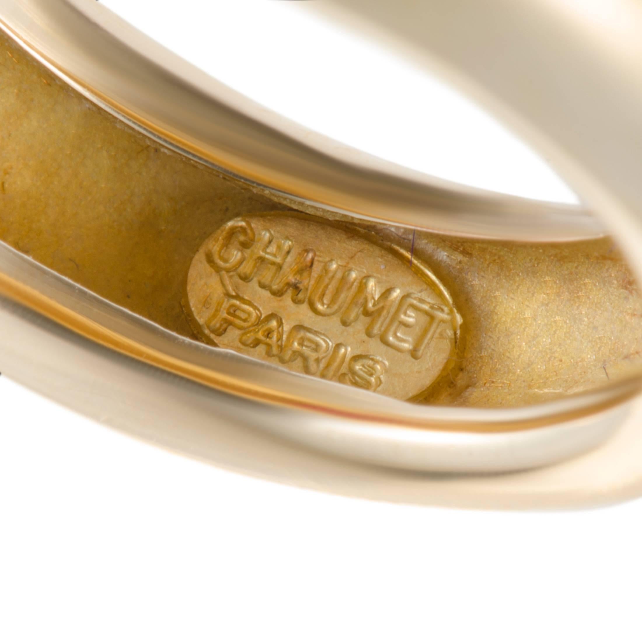 Chaumet Ruby Cabochon Yellow Gold Band Ring In Excellent Condition In Southampton, PA