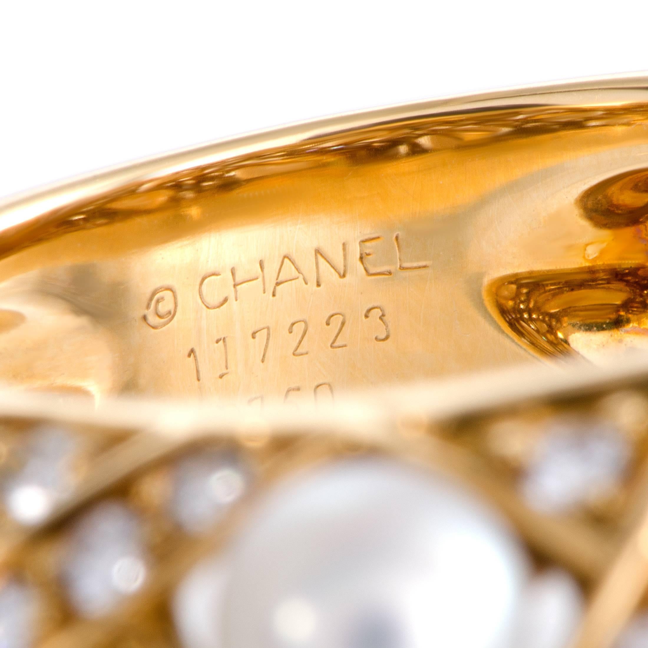 Chanel Baroque Matellase Diamond and Pearl Yellow Gold Band Ring 1