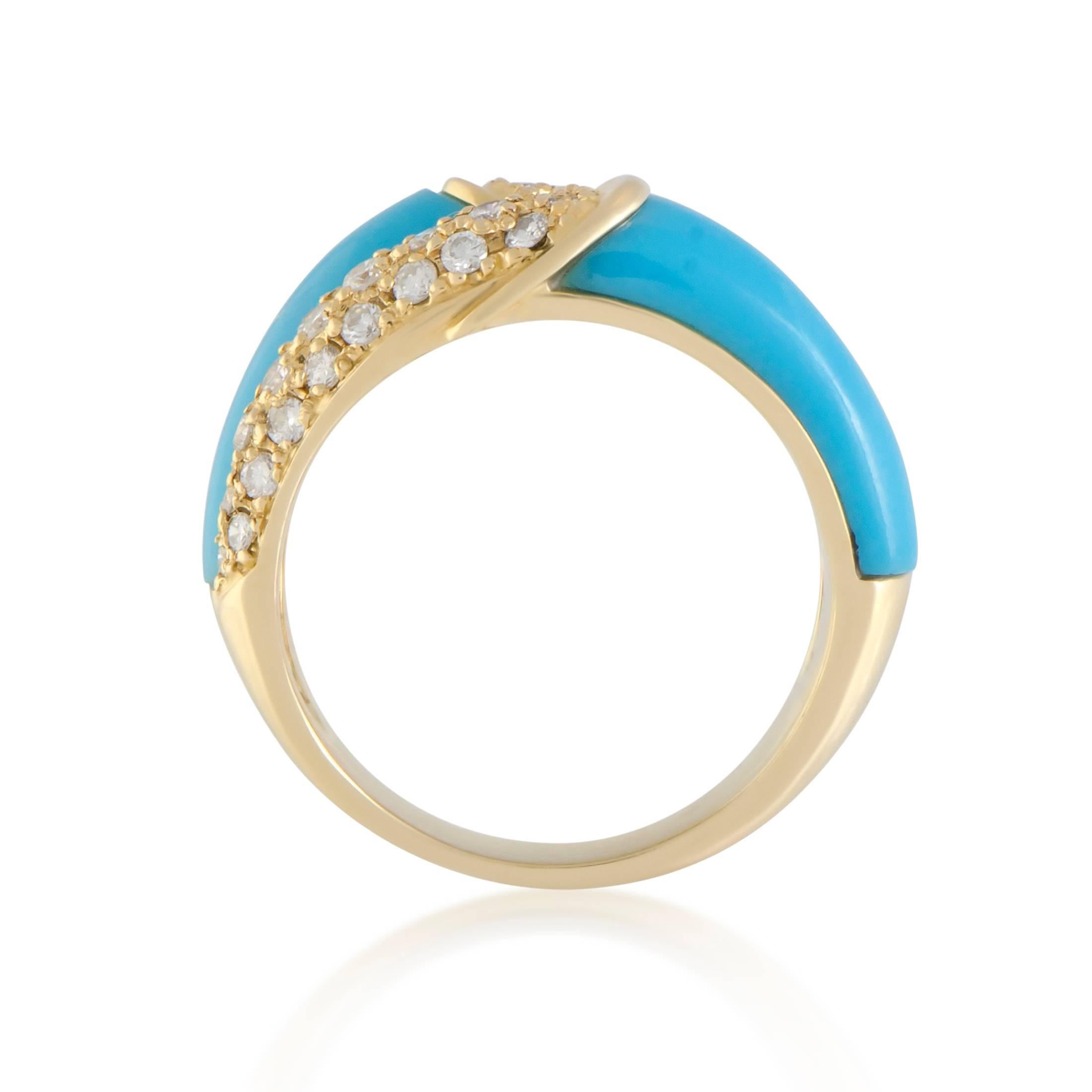 Brilliantly countering the adorable pastel nuance of the splendid turquoise with its gracefully glamorous blend of radiant 18K yellow gold and lustrous diamonds weighing in total 0.70 carats, this stunning ring exudes femininity and fine taste.
Band
