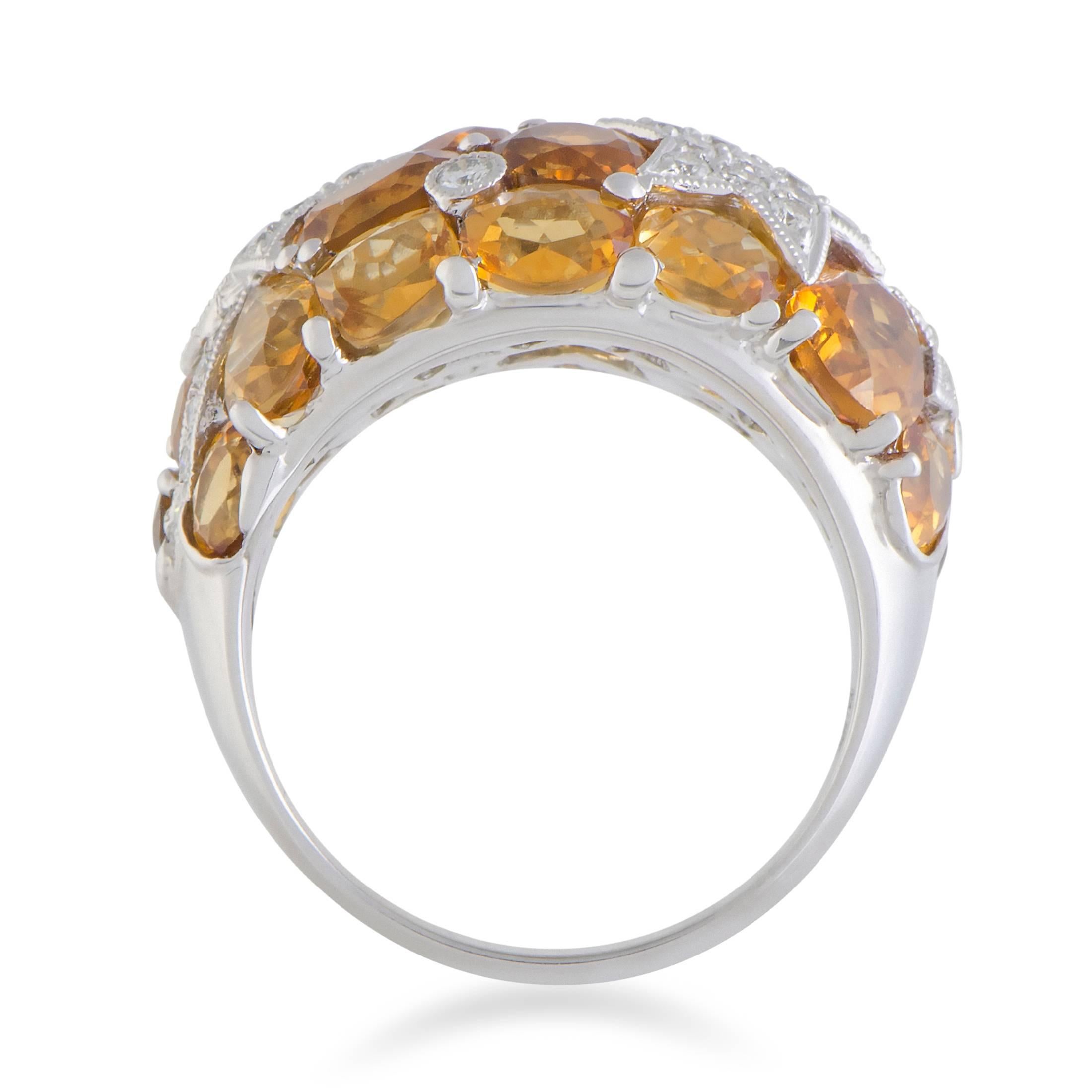 This breathtaking ring is beautifully designed in 18K white gold. The ring displays an exquisitely charming appeal with its extravagant embellishment of 0.51ct diamonds and 8.50ct of exquisite citrine stones that make the piece sensational!
Ring Top