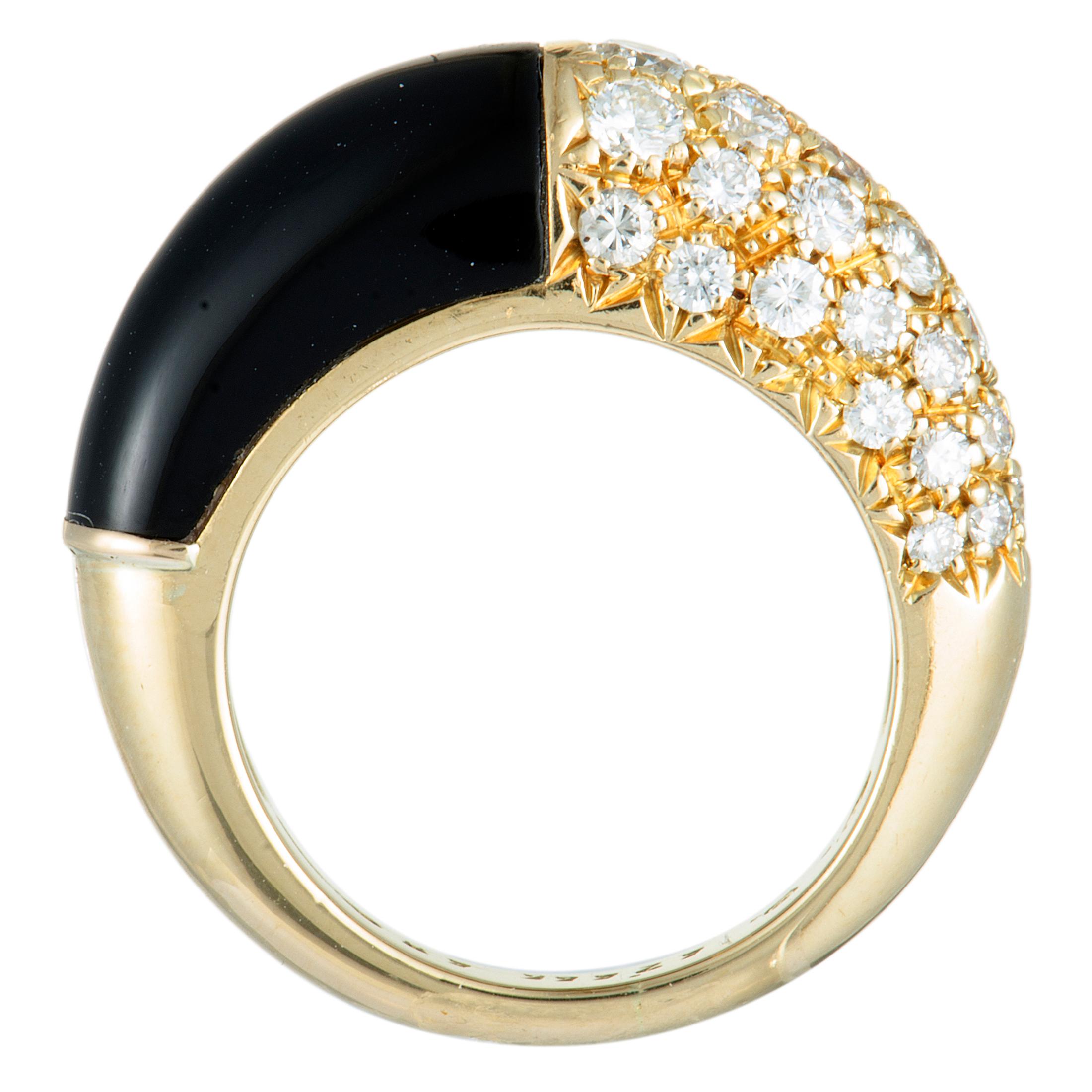 The striking contrast between the eye-catching onyx and the brightly dazzling diamonds gives a stunningly fashionable yet distinctly luxe appeal to this fascinating vintage piece. Designed by Cartier, the ring is made of 18K yellow gold and it is