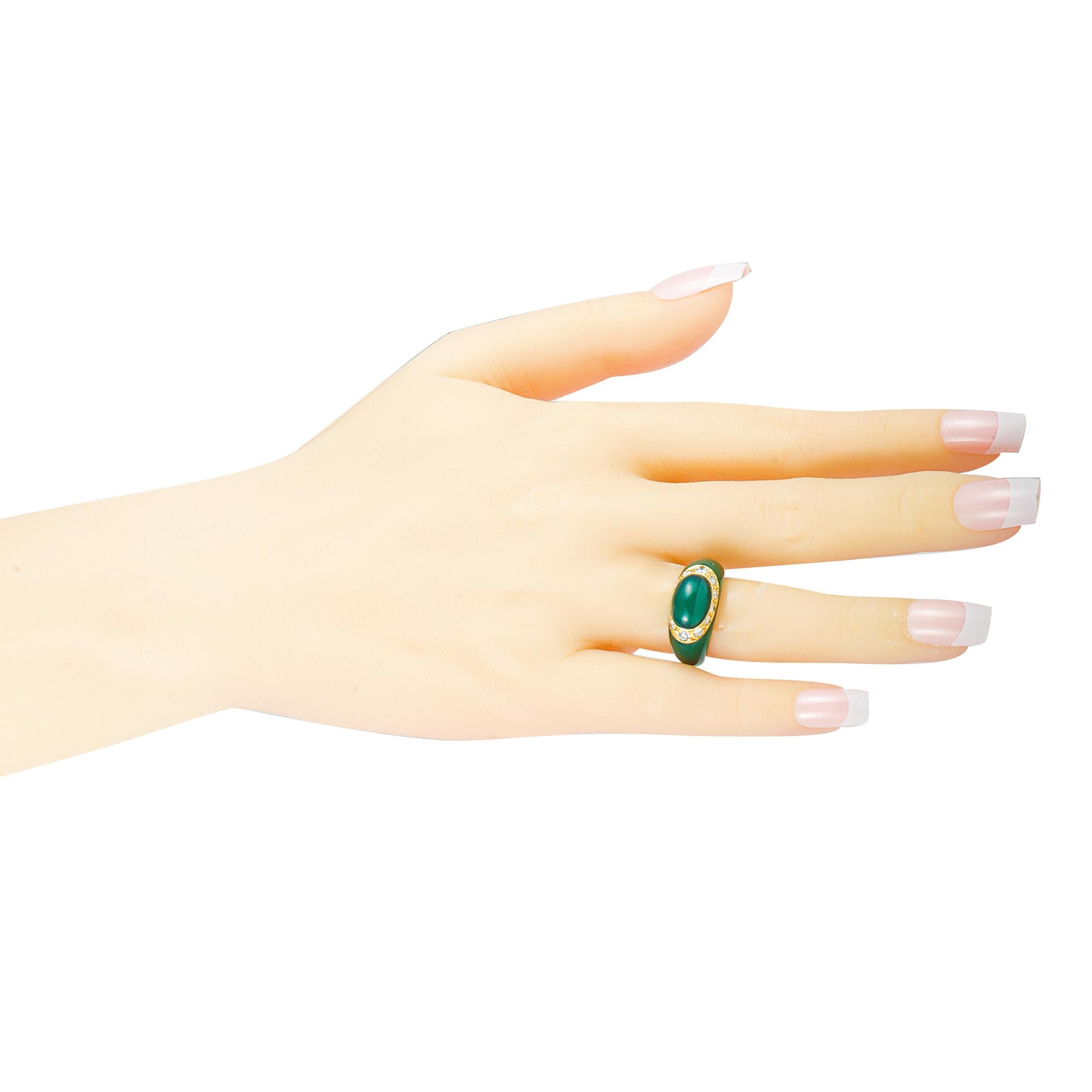 Women's Van Cleef & Arpels Vintage Diamond and Chrysoprase Yellow Gold Bombe Ring