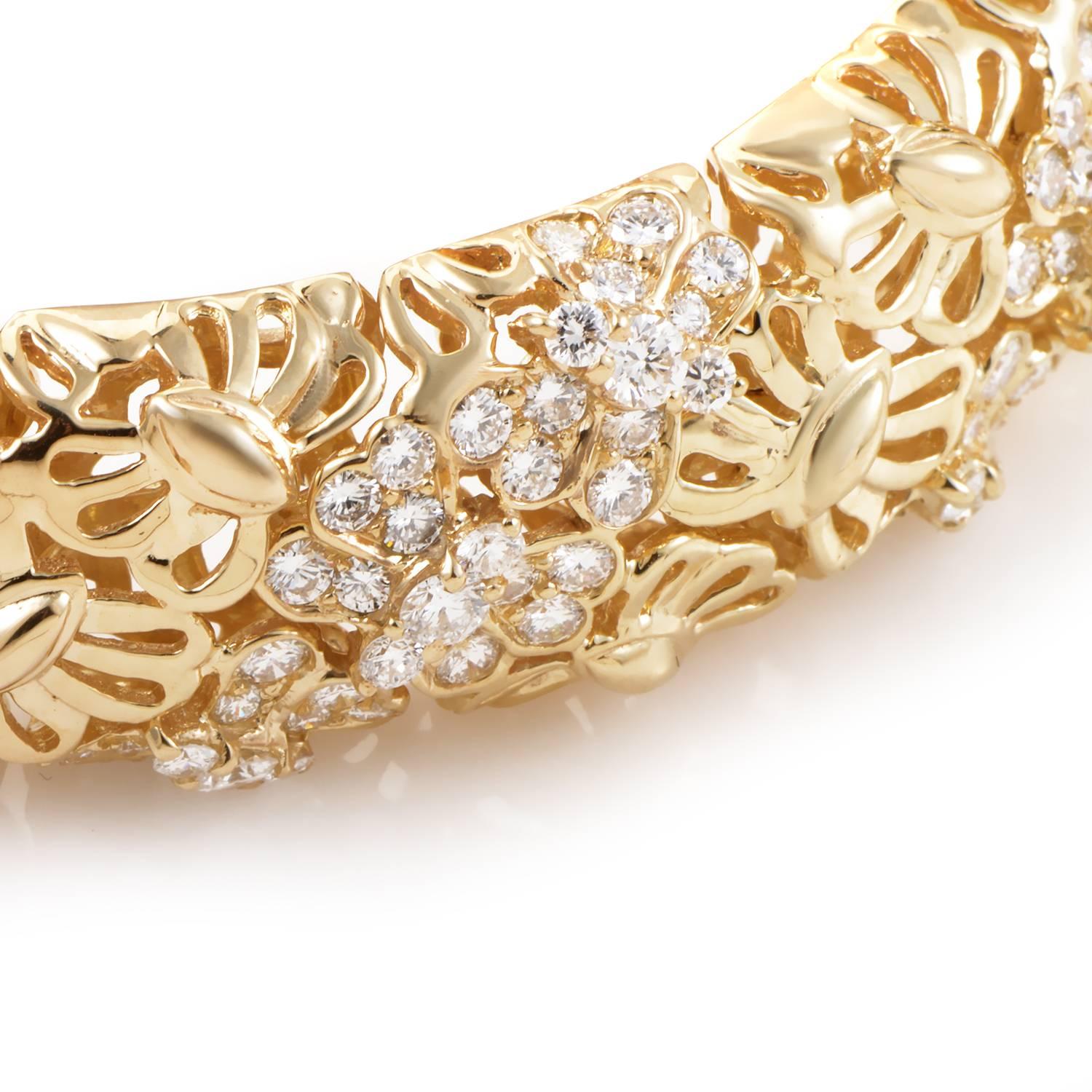 Tiffany & Co. Diamond  Gold Floral Bracelet In Excellent Condition In Southampton, PA