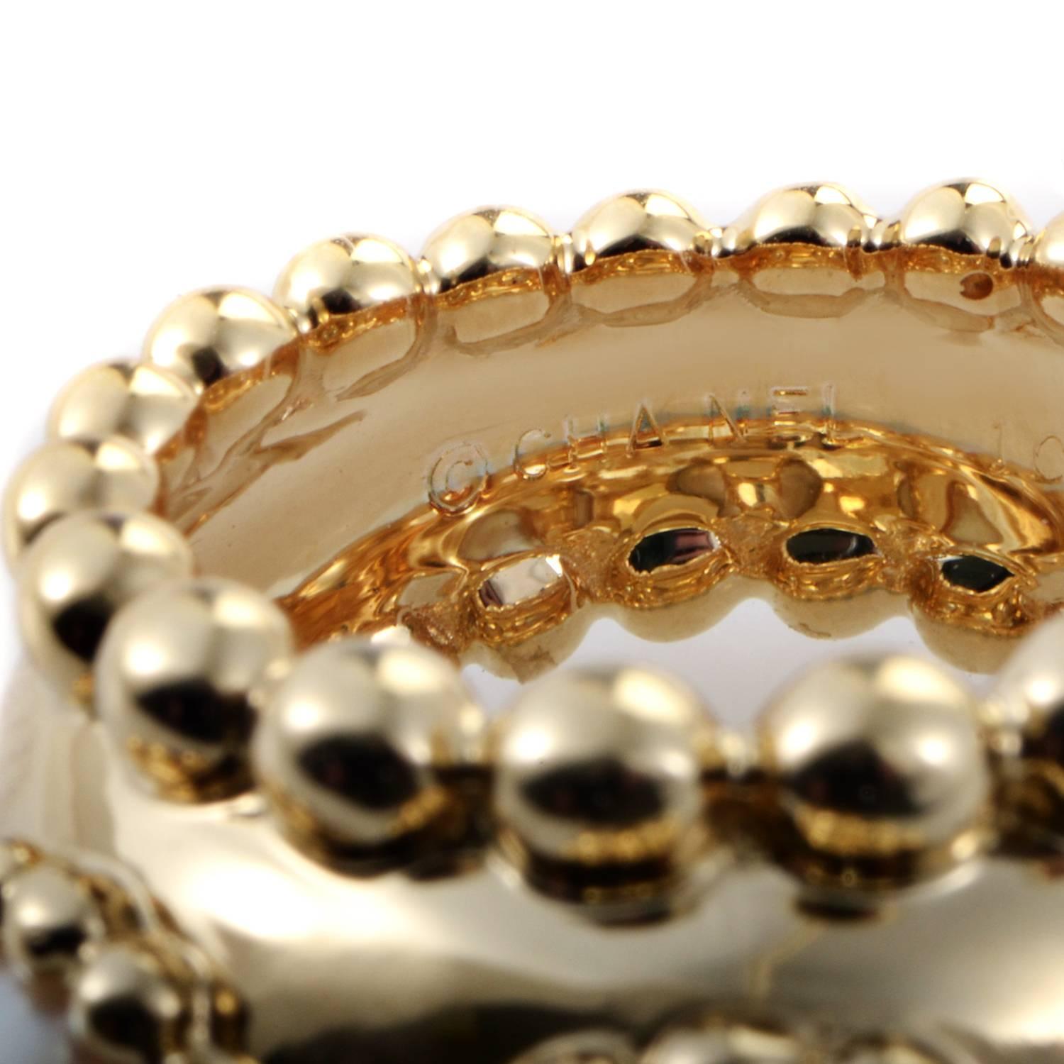 Women's Chanel Yellow Gold Pearl Band Ring