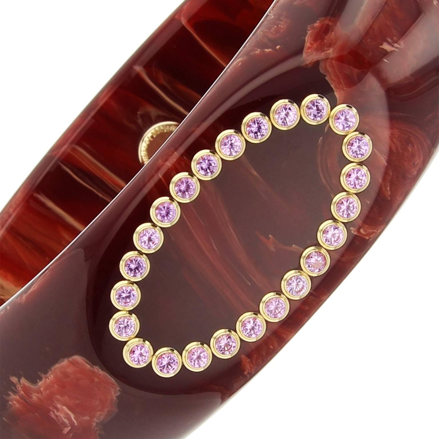 Contemporary Mark Davis Bakelite Pink Sapphire Yellow Gold Bangle Bracelet For Sale