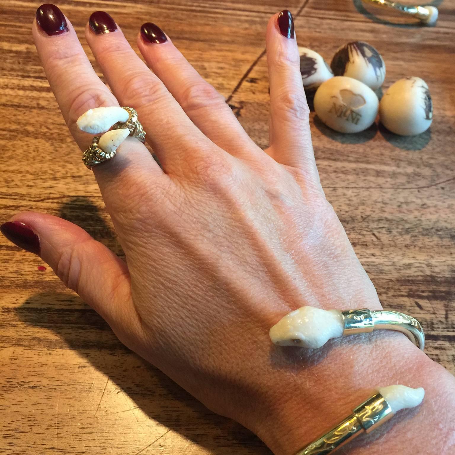 Couleurs de Géraldine Yellow Gold Diamond Nuvory Tagua Snake Cuff Bracelet  For Sale 1