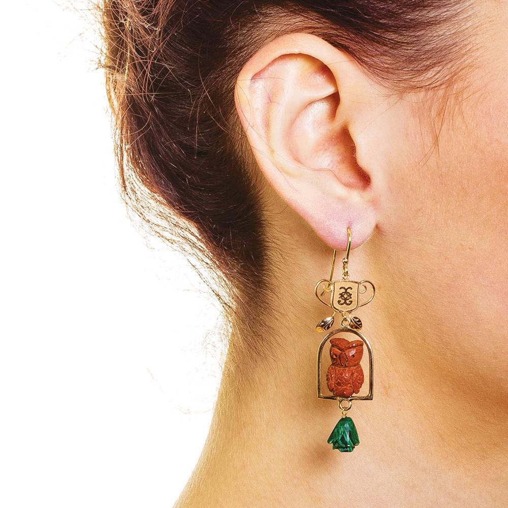 Women's Couleurs de Géraldine Gold Diamond Malachite Owl Earrings For Sale