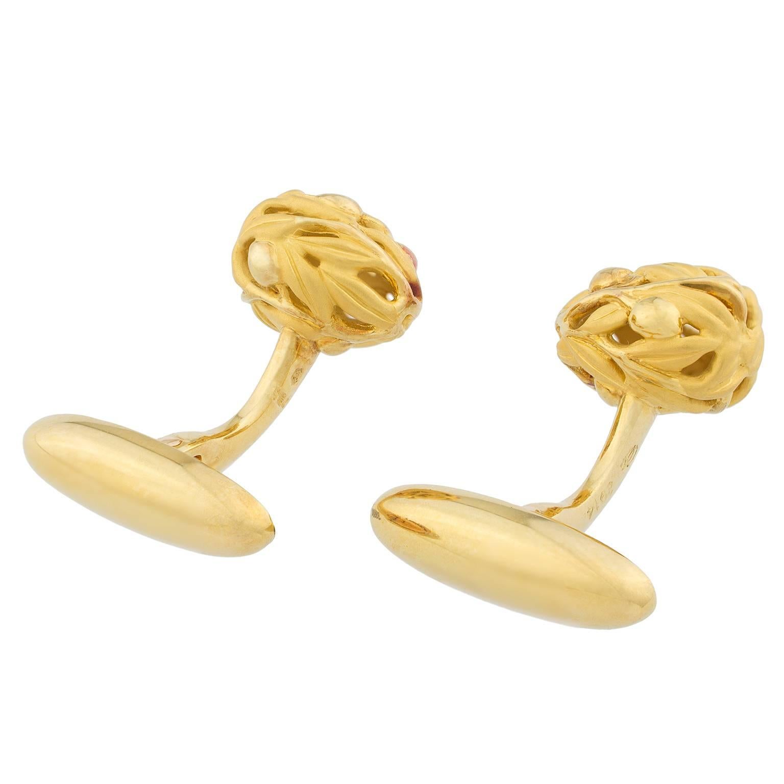 Carrera y Carrera Gold Cufflinks In Excellent Condition In Madrid, ES