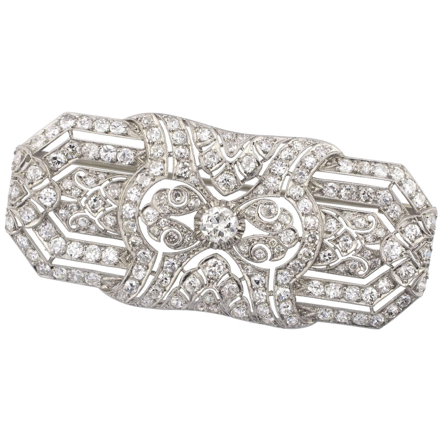 Women's Art Deco Platinum Diamonds Brooch