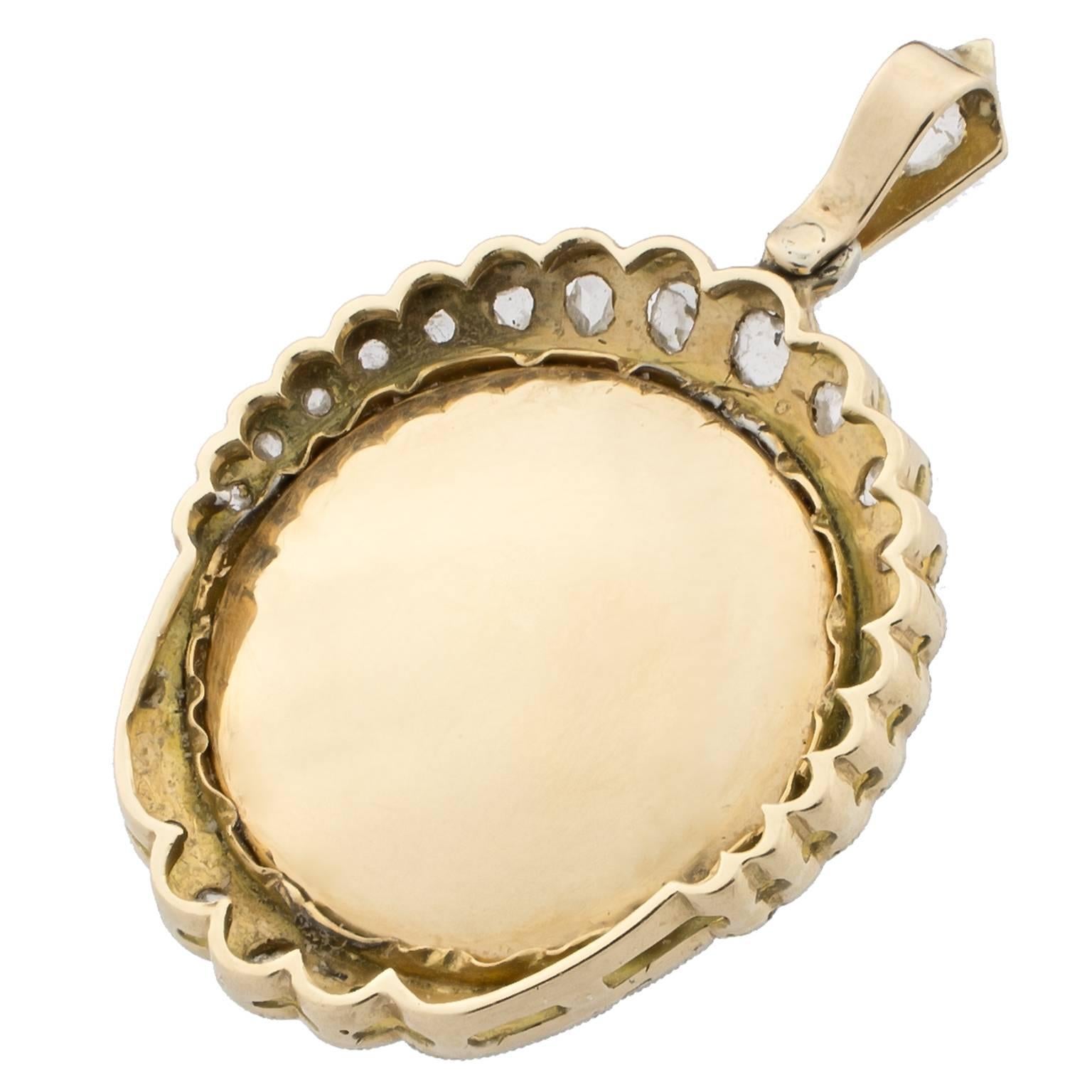 Early 20th Century Platinum Mother-of-Pearl Diamonds Pendant 1