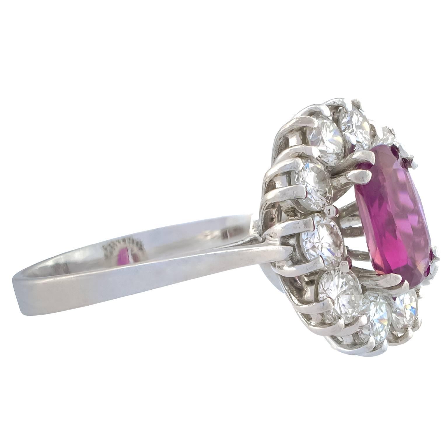 Women's 18 Karat White Gold Pink Sapphire Diamonds Cluster Ring For Sale