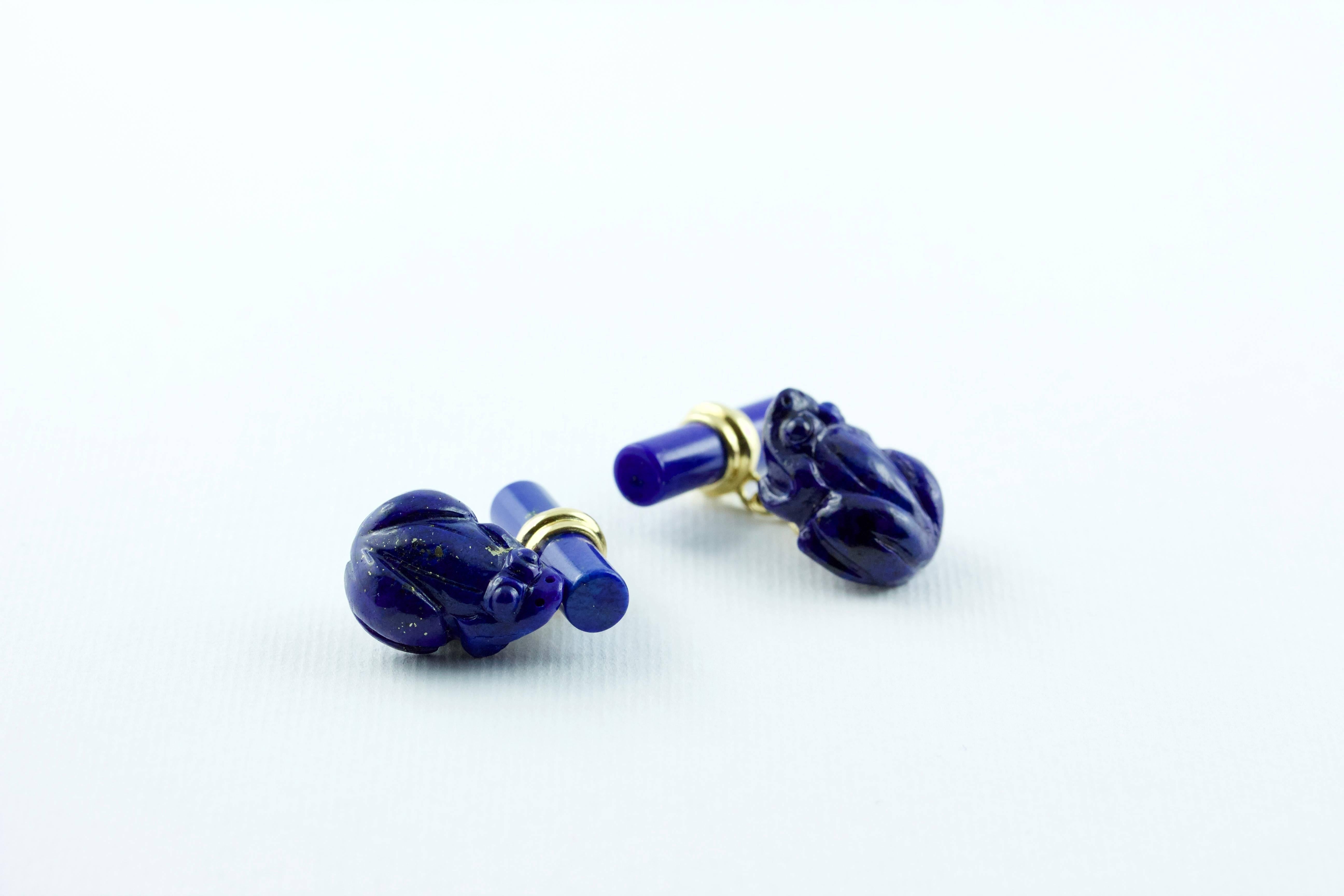 18 Karat Yellow Gold Frog Cufflinks in Lapis Lazuli In New Condition For Sale In Milano, IT