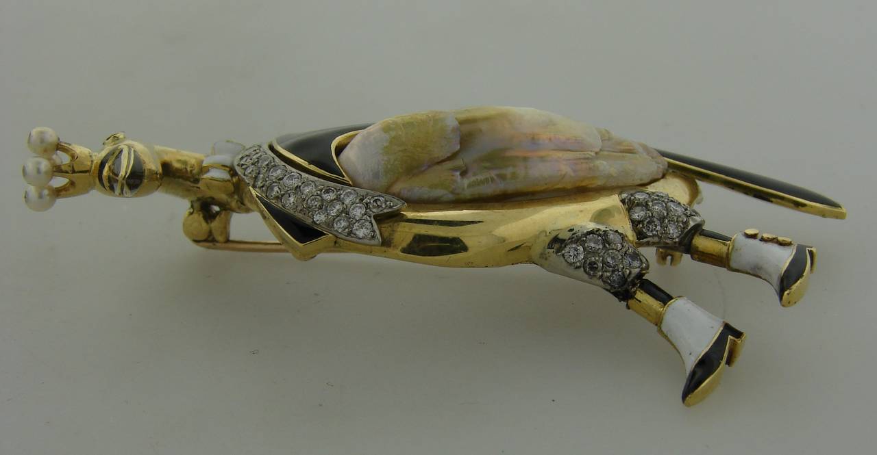 Women's J.E. Caldwell Enamel Natural Pearl Diamond Gold Swan Brooch Pin For Sale