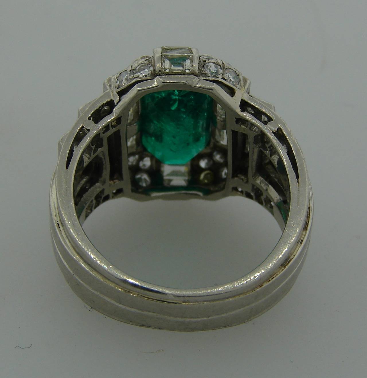 1960s Bulgari Emerald Diamond Platinum Ring 2