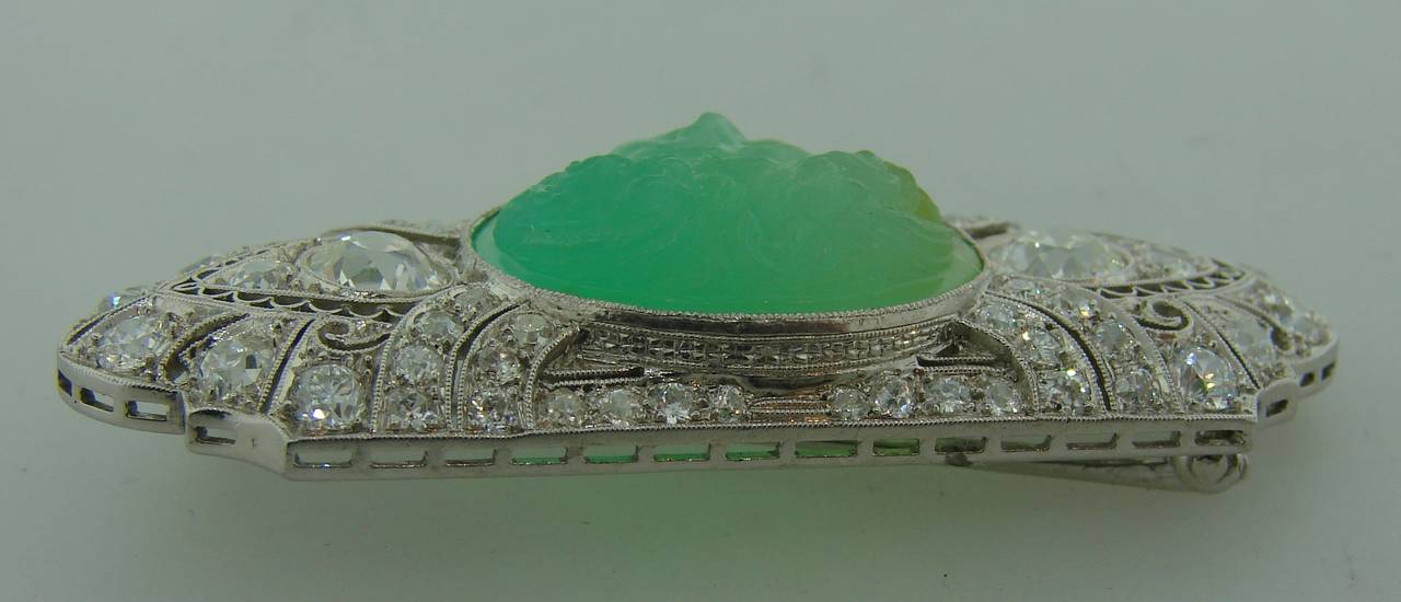 Women's Art Deco Carved Jade Diamond Gold Platinum Pin Brooch