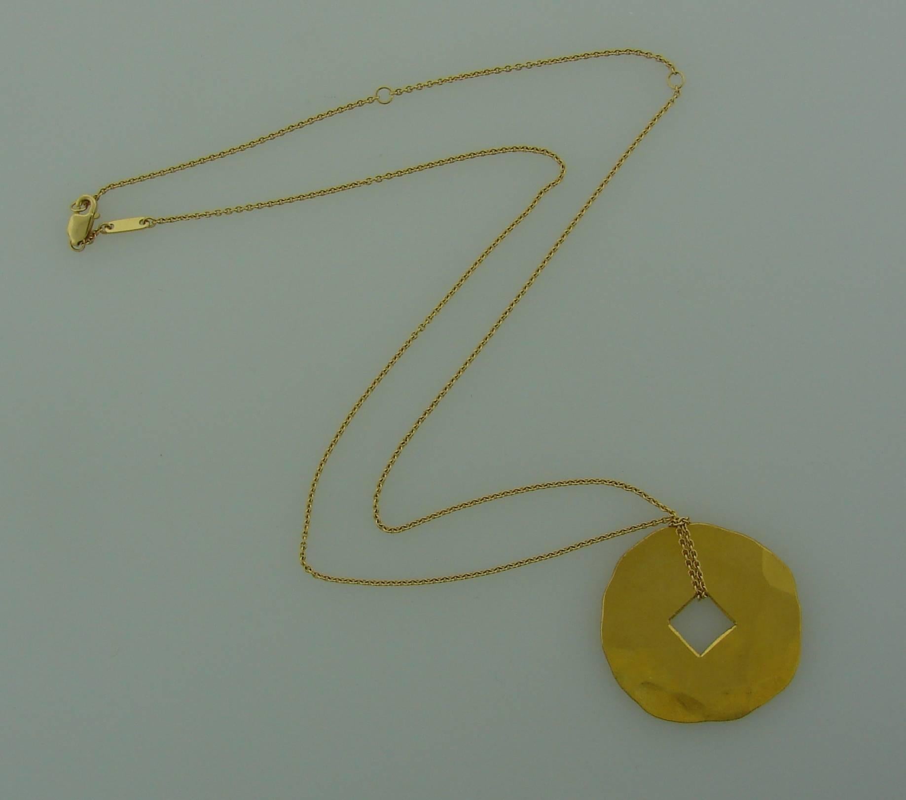 Dinh Van 24 karat Gold Pendant Necklace In Excellent Condition In Beverly Hills, CA