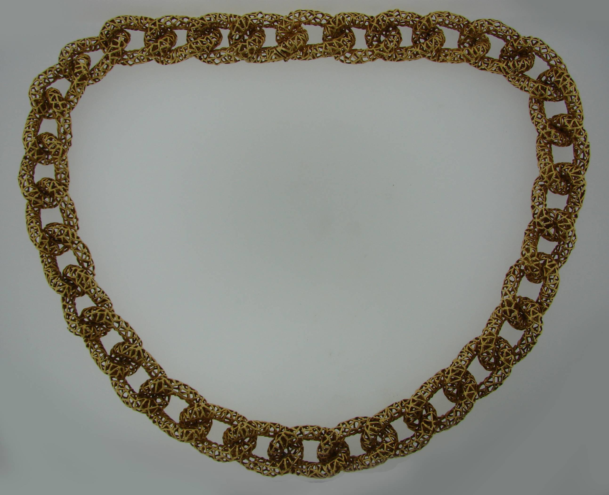 Chic and bold massive chain necklace created by Tiffany & Co. in the 1980's. 
Beautifully made openwork massive links! Made of 18k (stamped) yellow gold. 
The necklace is 30.75