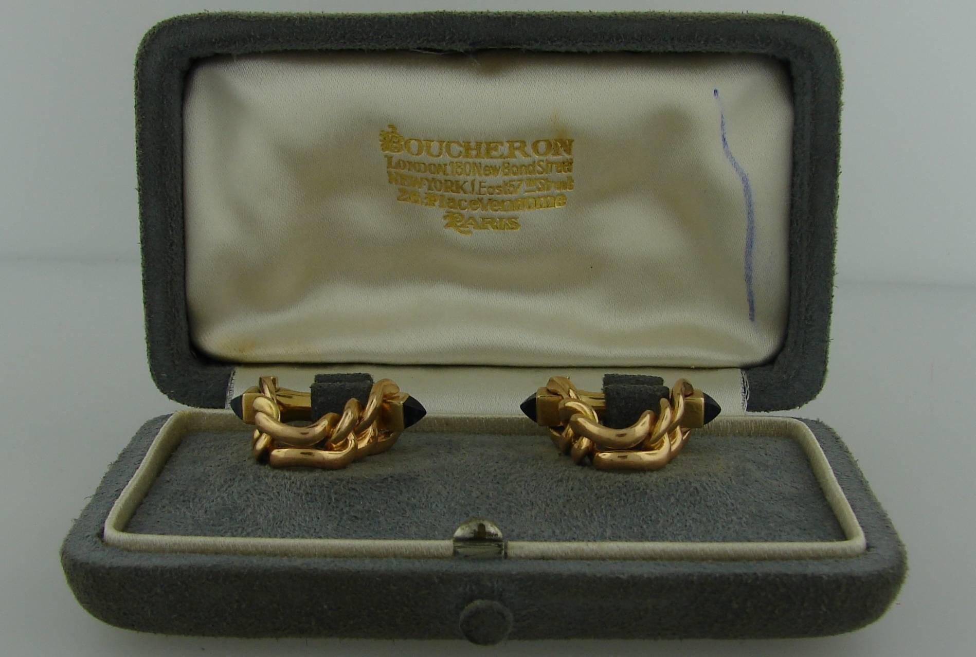 1970s Boucheron Paris Sapphire Gold Cufflinks 3