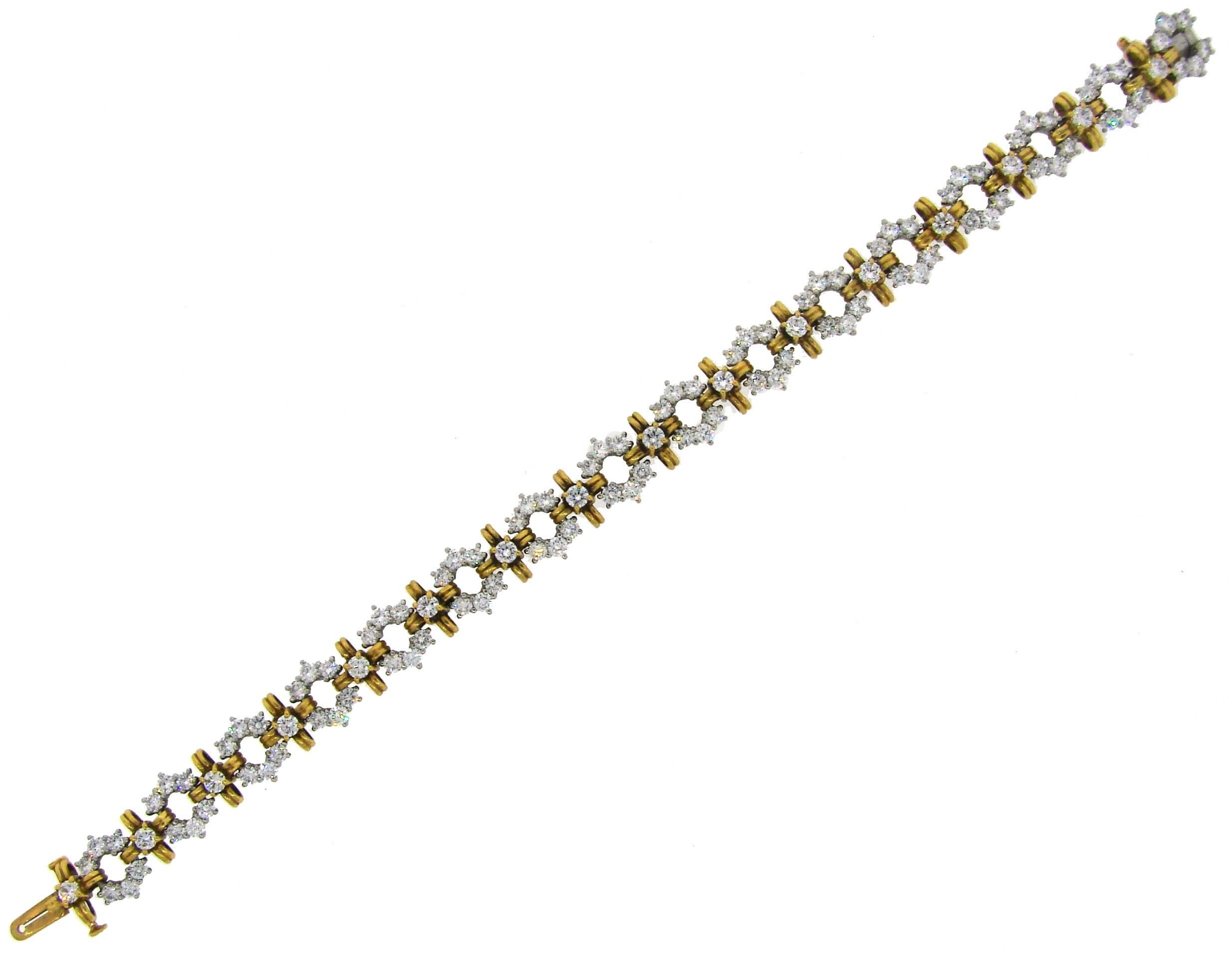 Elegant and timeless bracelet created by Tiffany & Co. in 1989. It belongs to 