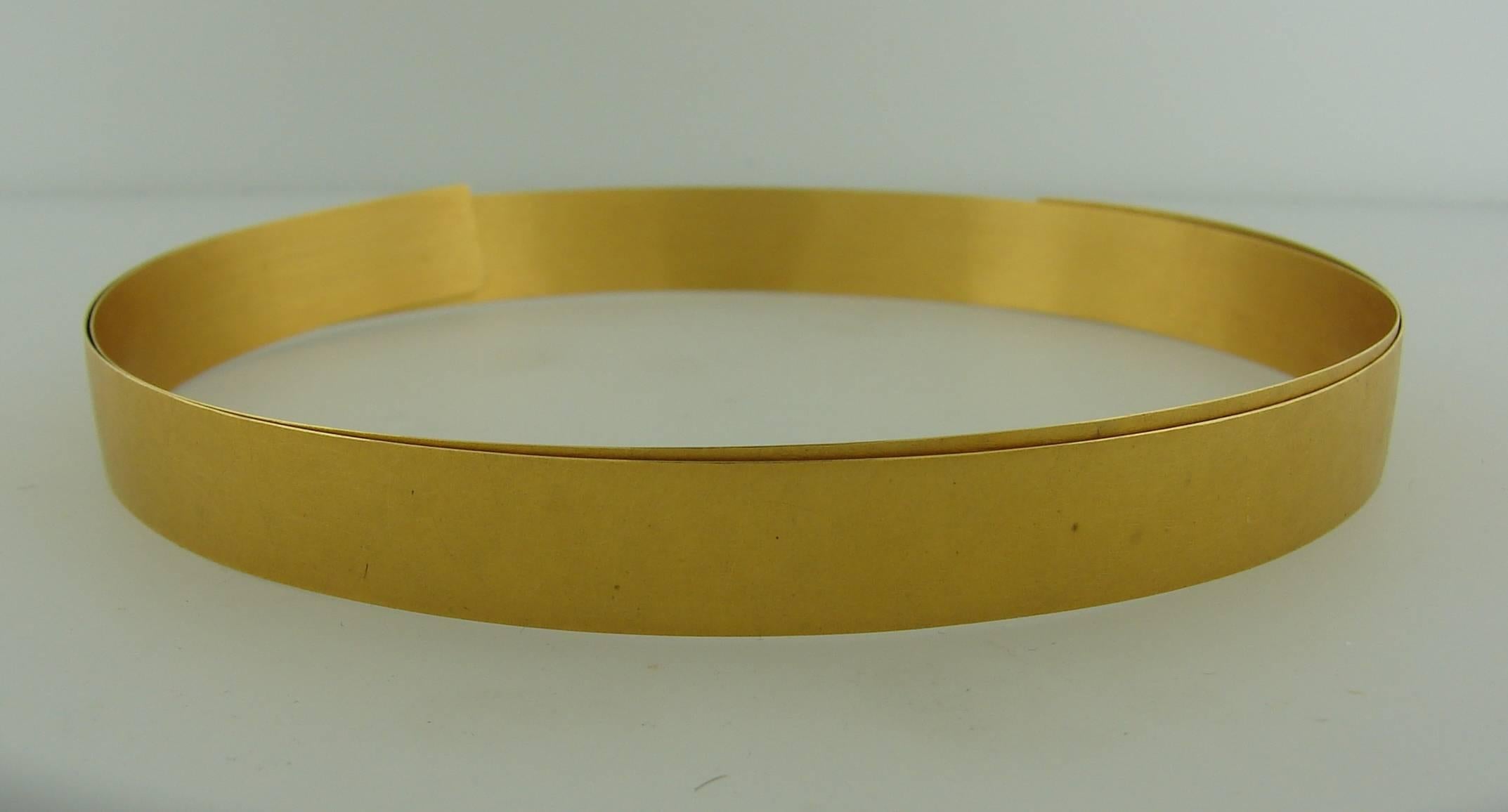Yellow Gold Choker Necklace In Excellent Condition In Beverly Hills, CA