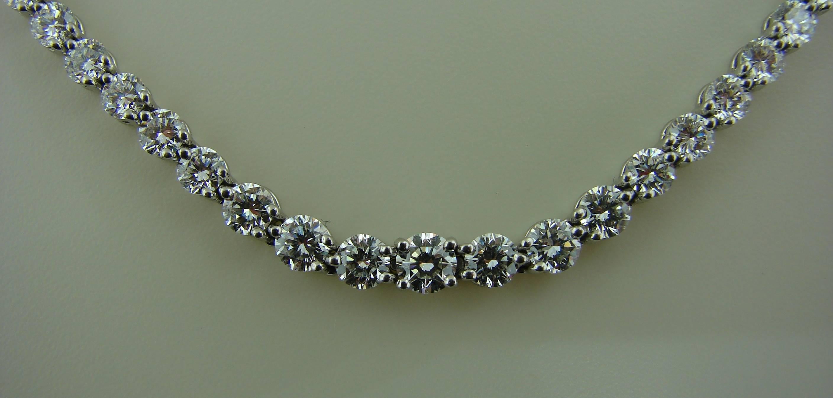 Tiffany & Victoria Kollektion Diamant-Platin-Halskette 1