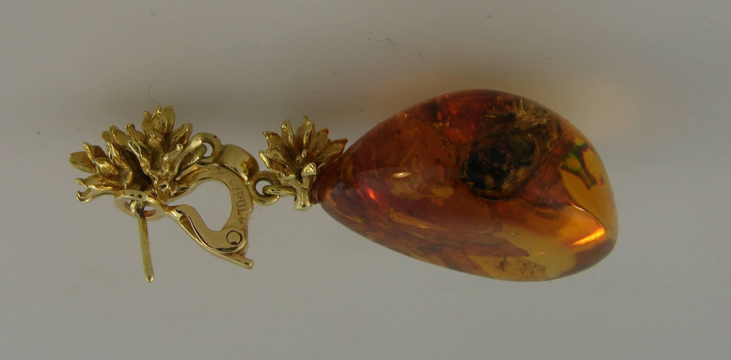 1970s Cipullo Amber Emerald Gold Earrings 3