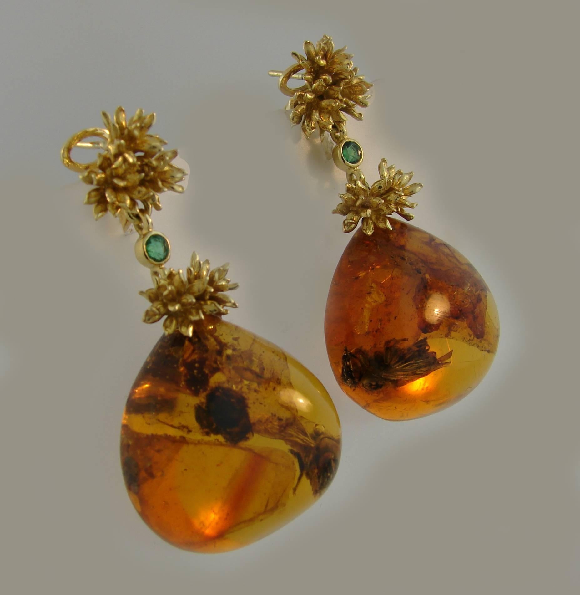 1970s Cipullo Amber Emerald Gold Earrings 2