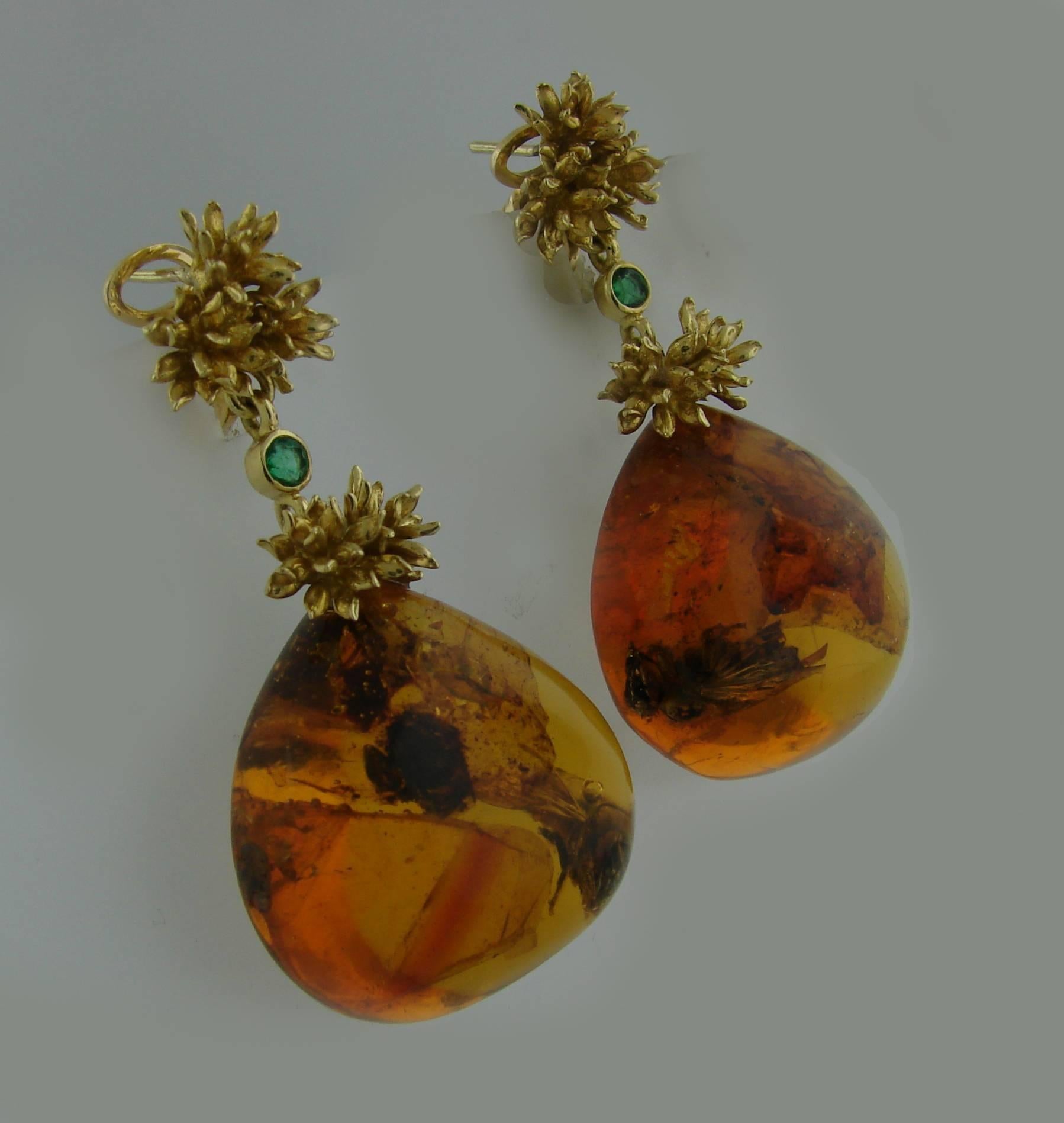 1970s Cipullo Amber Emerald Gold Earrings 1