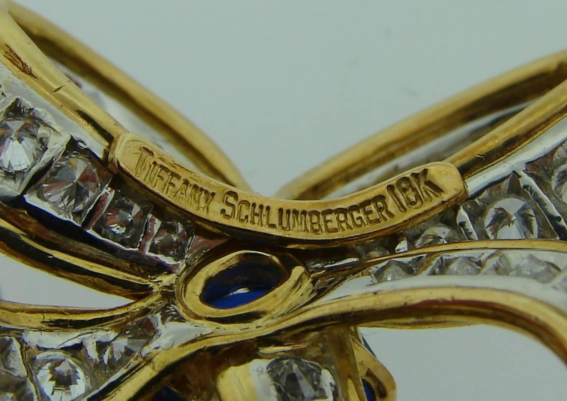 1950s Tiffany & Co. Schlumberger Sapphire Diamond Gold Bow Clip Pin Brooch In Excellent Condition In Beverly Hills, CA