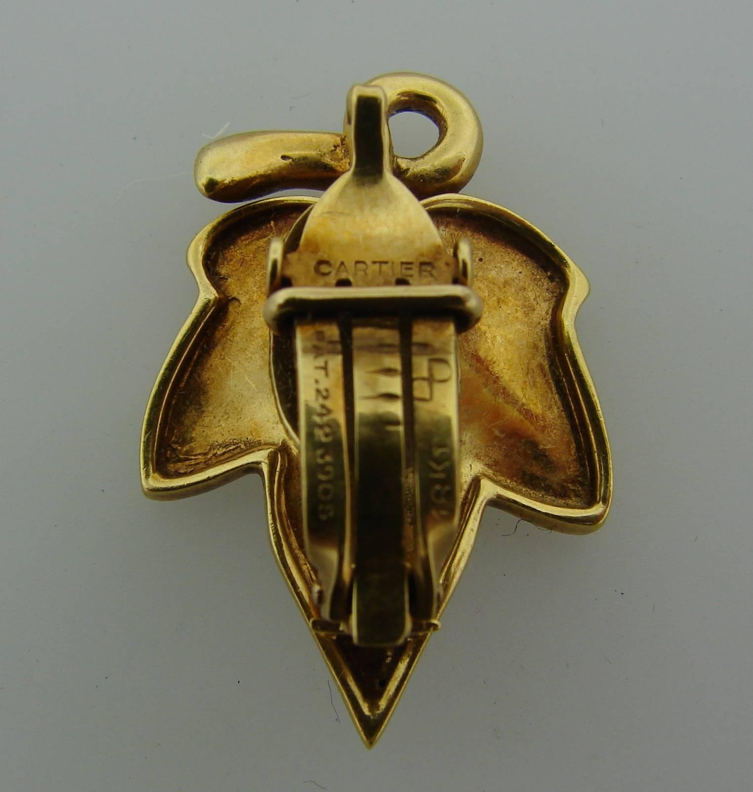 1950er Cartier Gold Traubenblatt-Ohrringe und Clip-Brosche Pin Set im Angebot 4